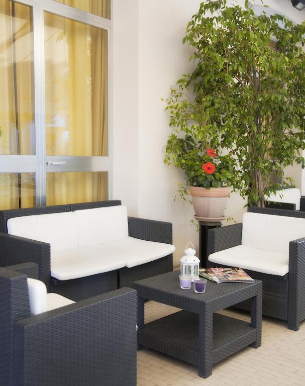 Hotel Quisisana Rimini Exterior foto